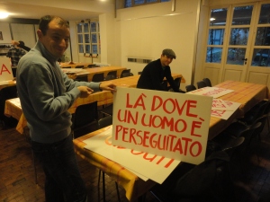 Torino 31 dicembre 2014, Serming, preparazione cartelli, foto, Romano Borrelli